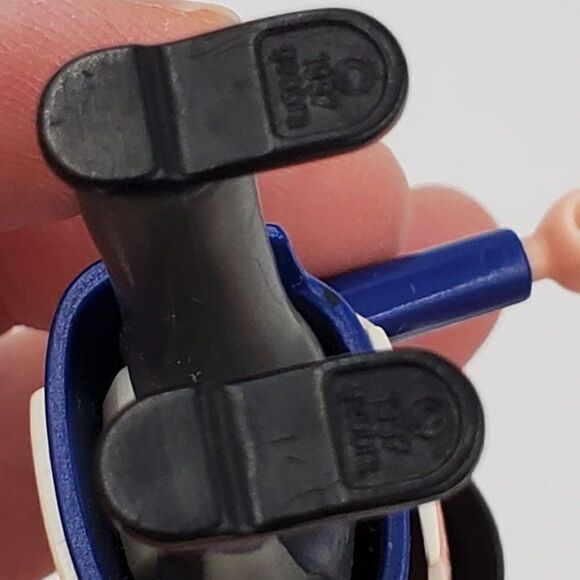 Vintage Playmobil Figure Keychain Police Collectible - Picture 8 of 8